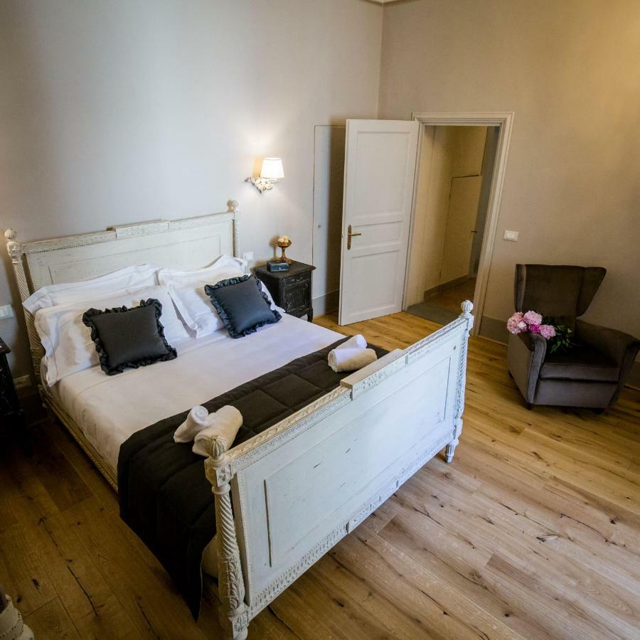 Bed and Breakfast San Pier Novello In Oltrarno à Florence Extérieur photo