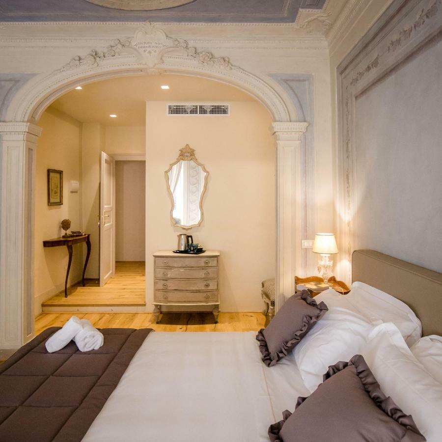 Bed and Breakfast San Pier Novello In Oltrarno à Florence Extérieur photo